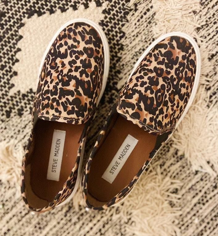 steve madden cheetah print slip ons