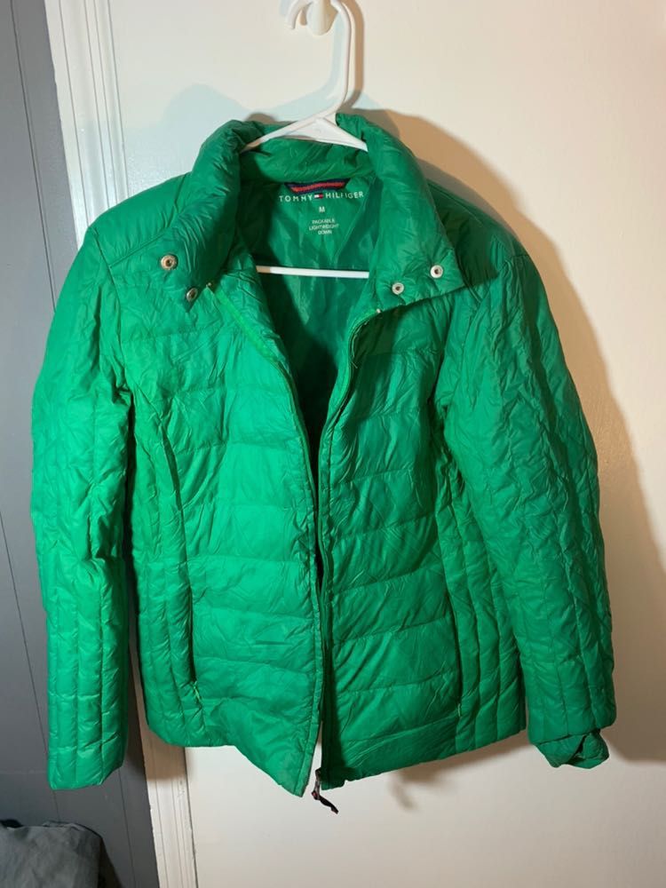 tommy hilfiger green puffer jacket