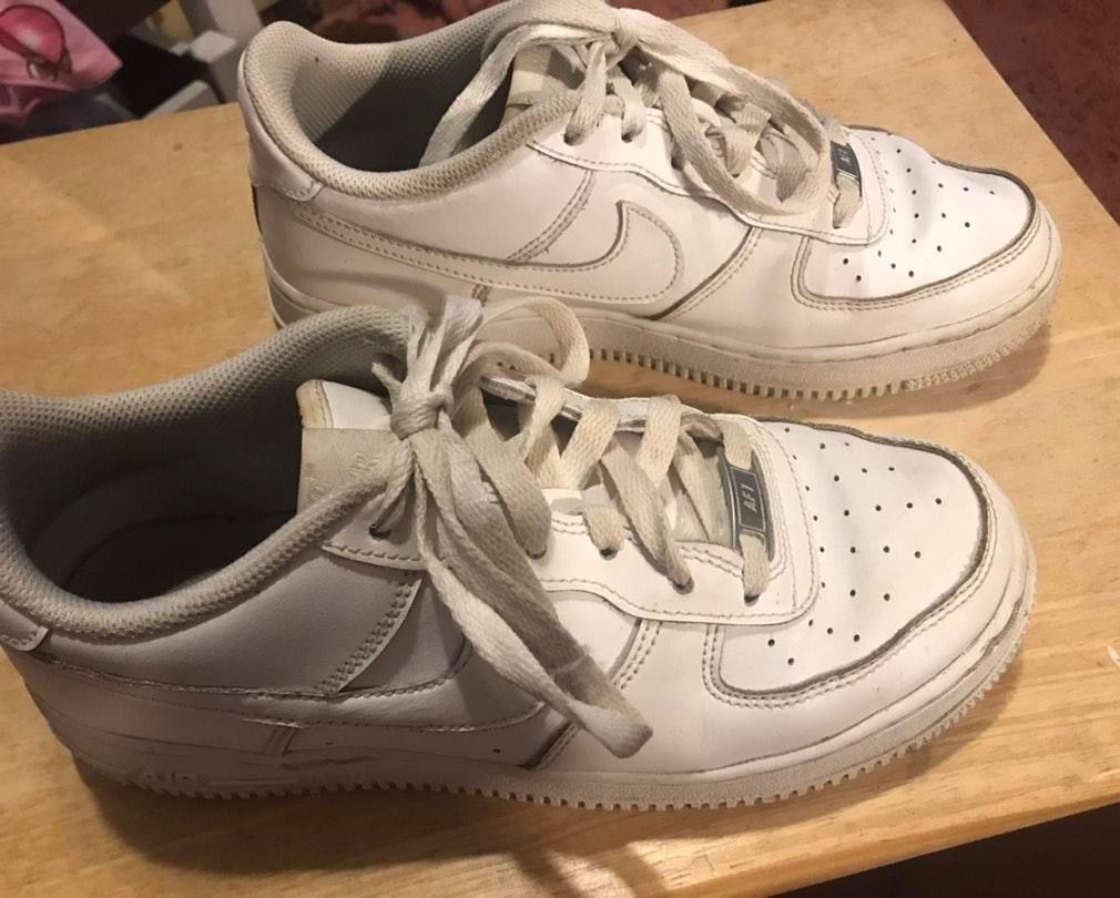 Nike White Air Force 1 / Af1 (Currently 