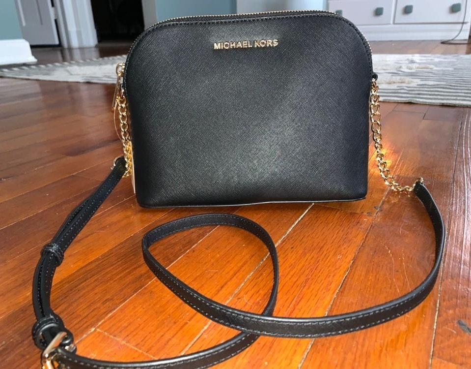 small black mk purse