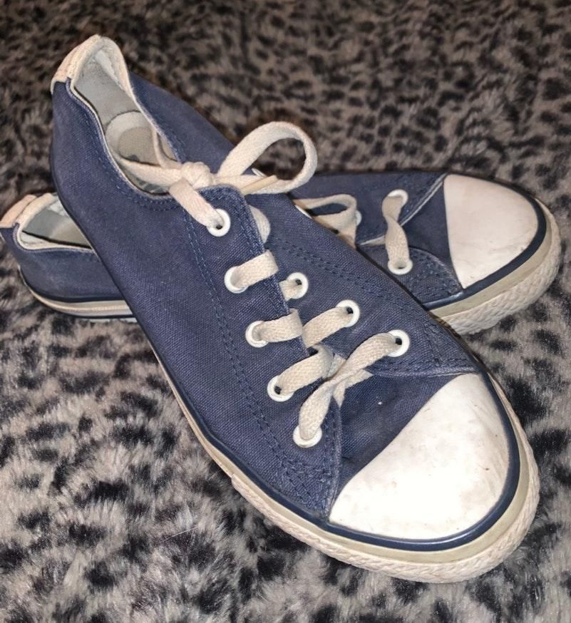 navy converse size 5