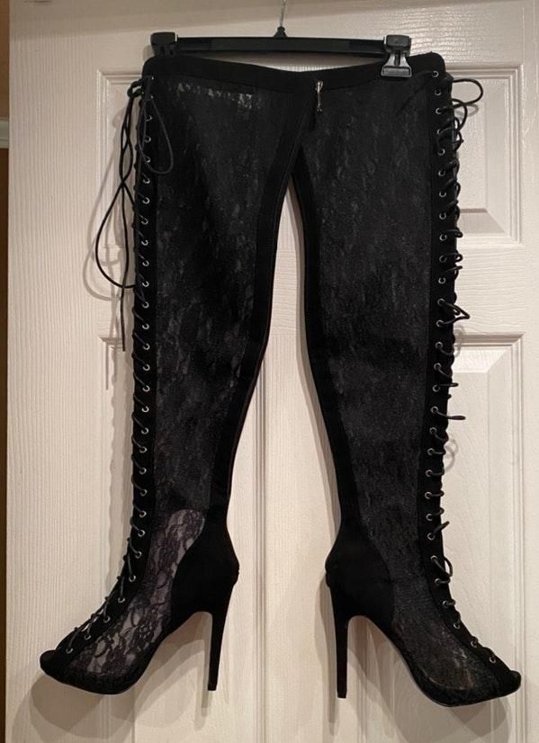 cape robbin thigh high boots
