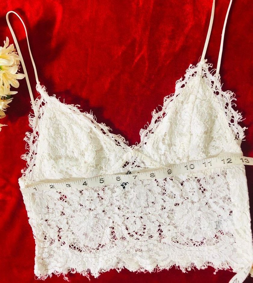 express lace crop top