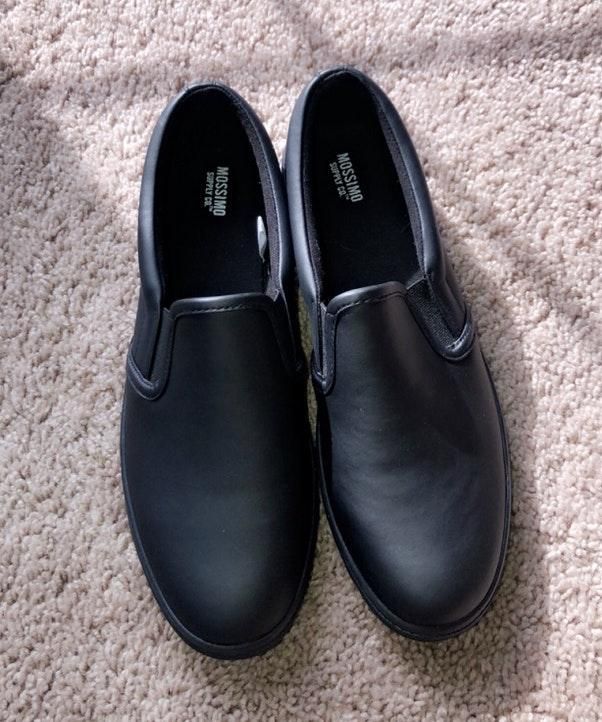 target black non slip shoes