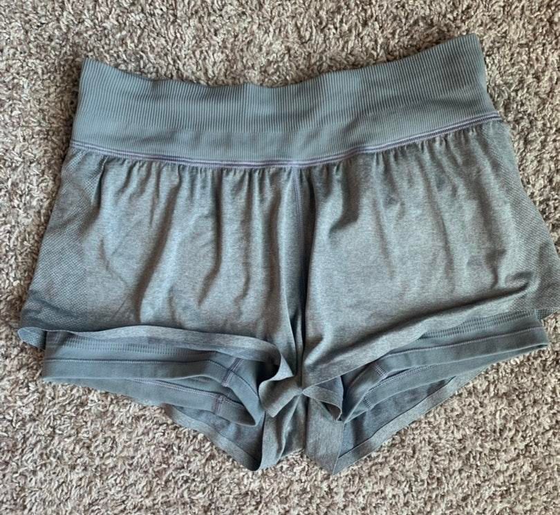 lululemon shorts with built in spandex