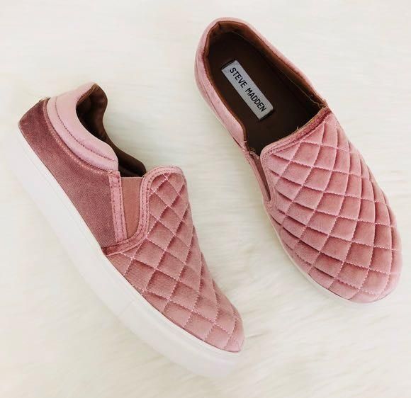 steve madden quilted slip ons