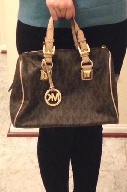 michael kors grayson medium