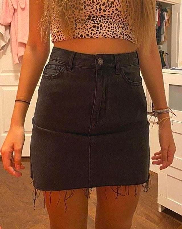 black denim skirt hollister