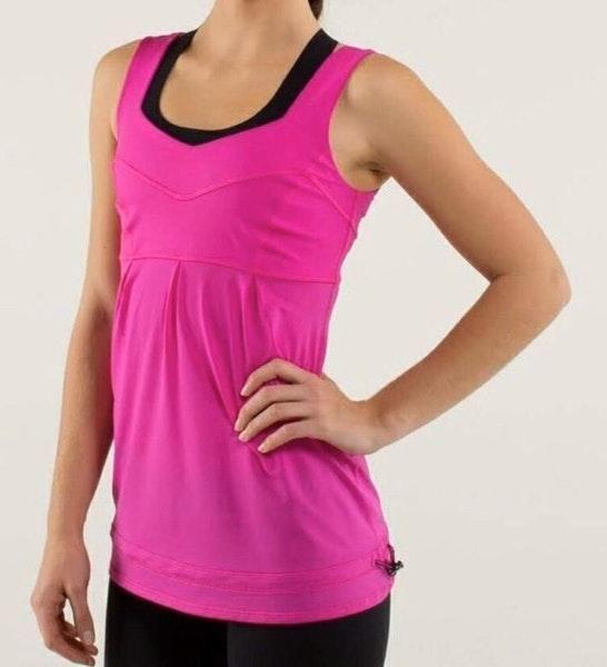 lululemon top with built in bra