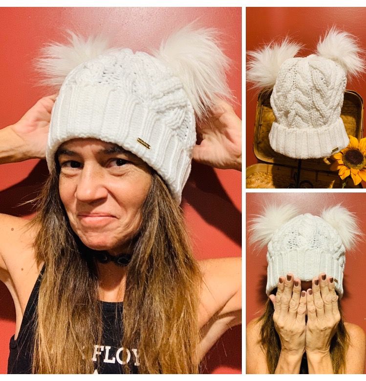 hollister winter hat