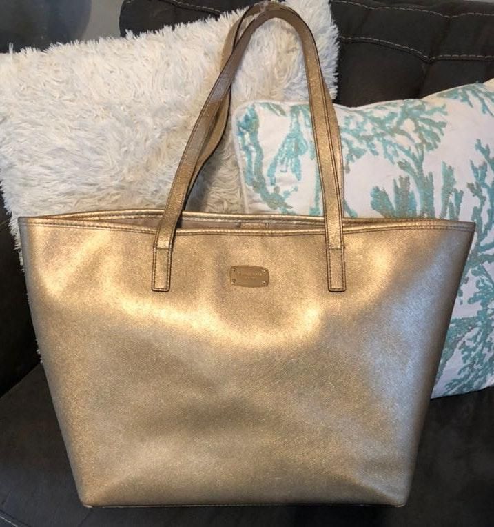 michael kors gold tote