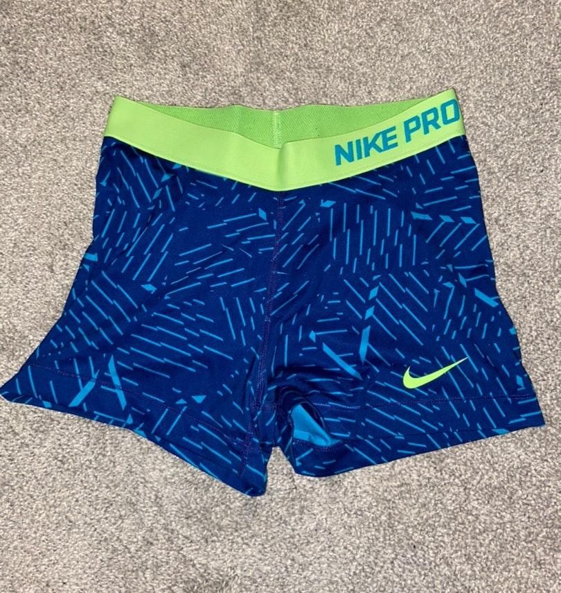 nike pro patterned spandex