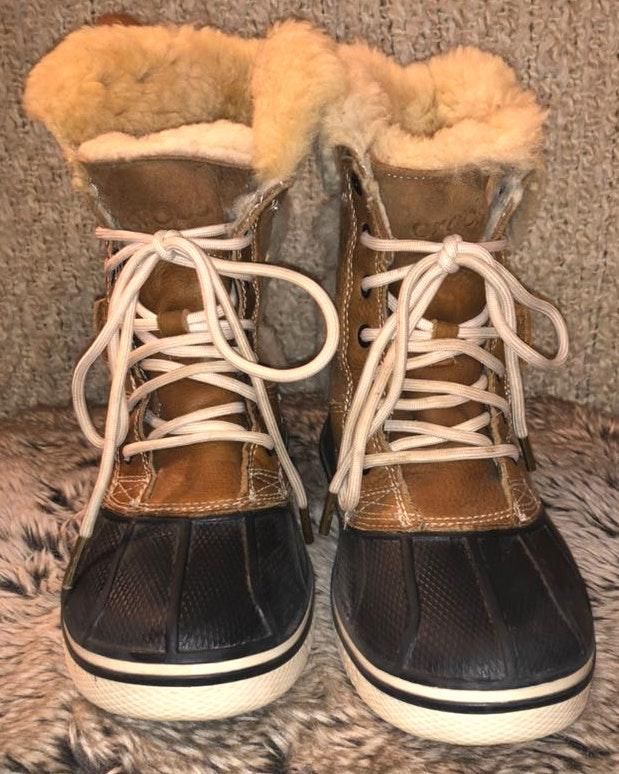 crocs winter boots uk