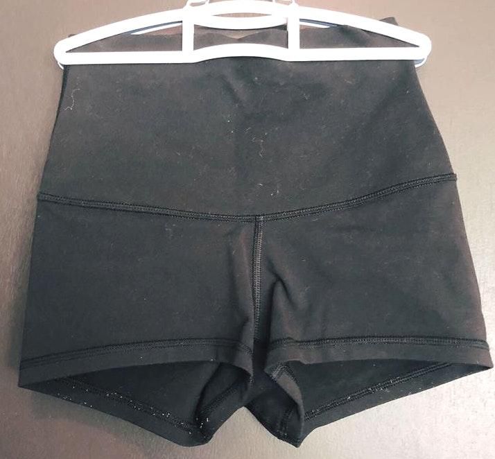 lululemon black spandex shorts