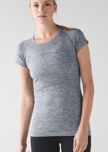 swiftly tech ss crew lululemon