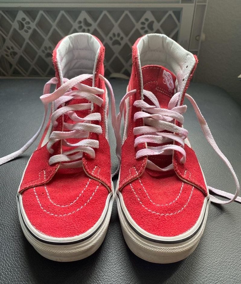vans off the wall red shoes