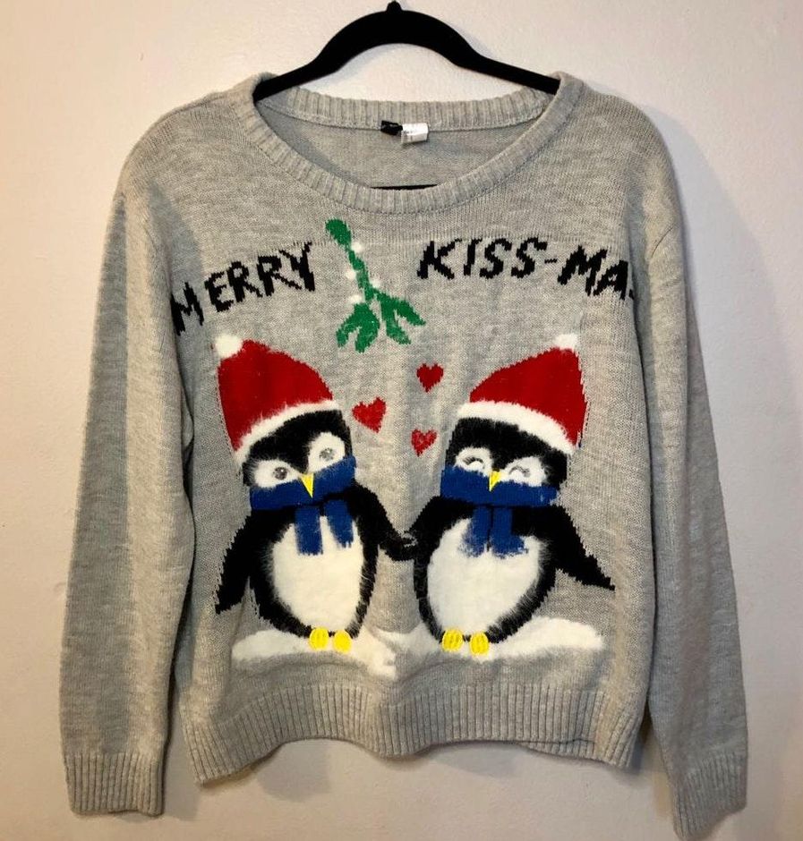 h&m penguin sweater