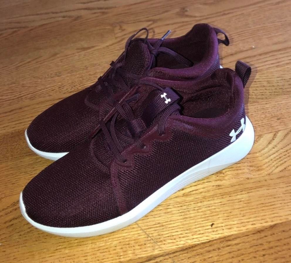 under armour shoes maroon