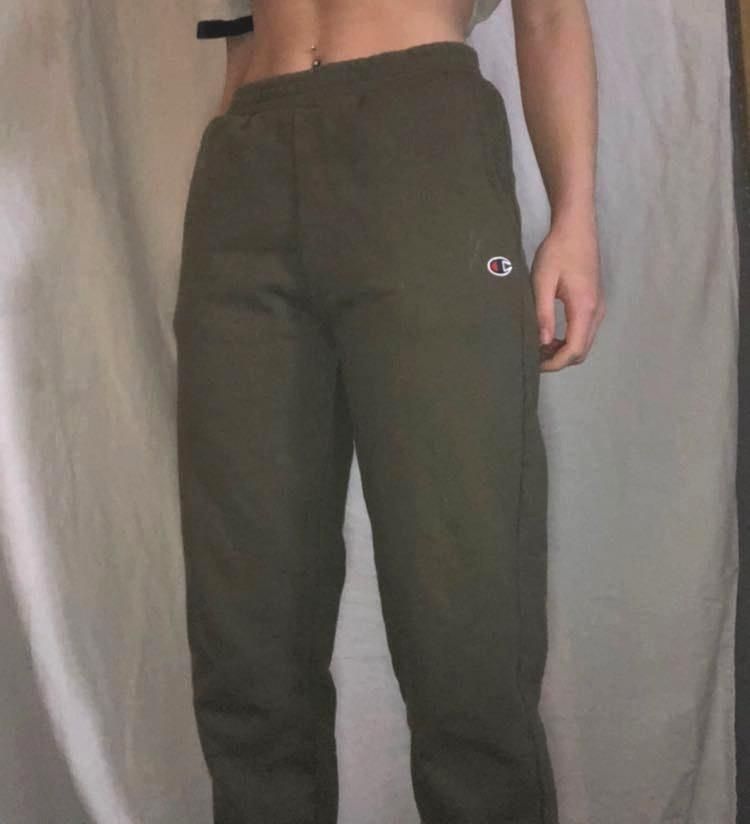 green champion sweats