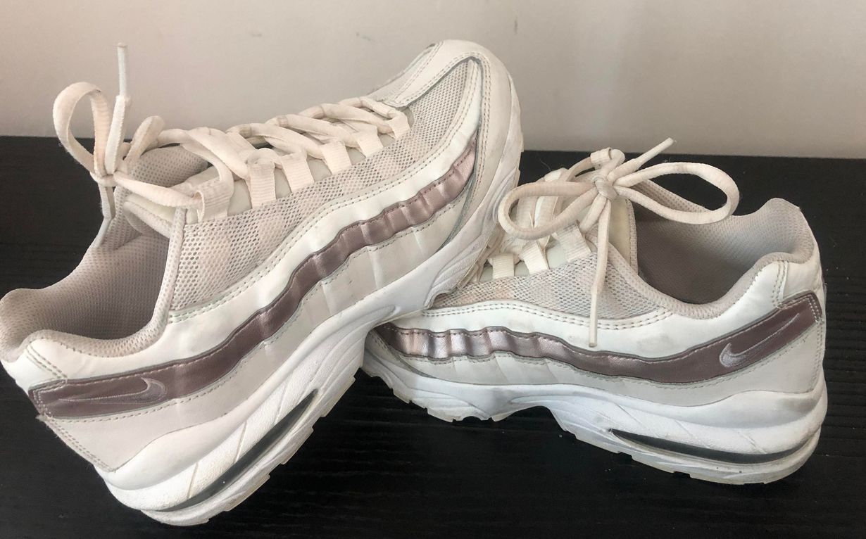 Nike Air Max 95 Curtsy Nike Air Max 95 Curtsy