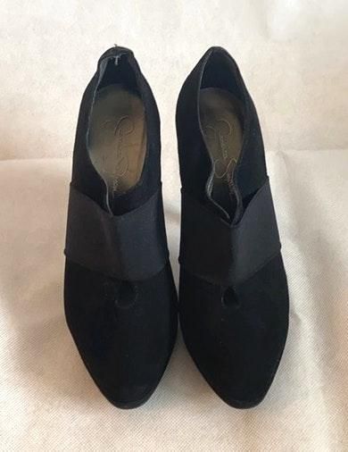 jessica simpson black suede booties