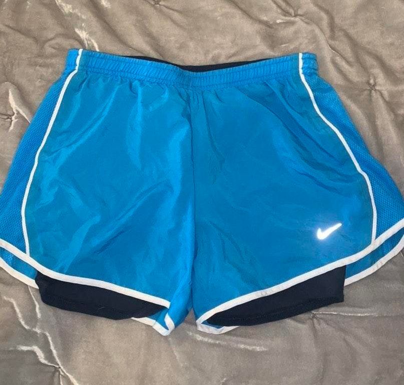 nike shorts with shorts underneath