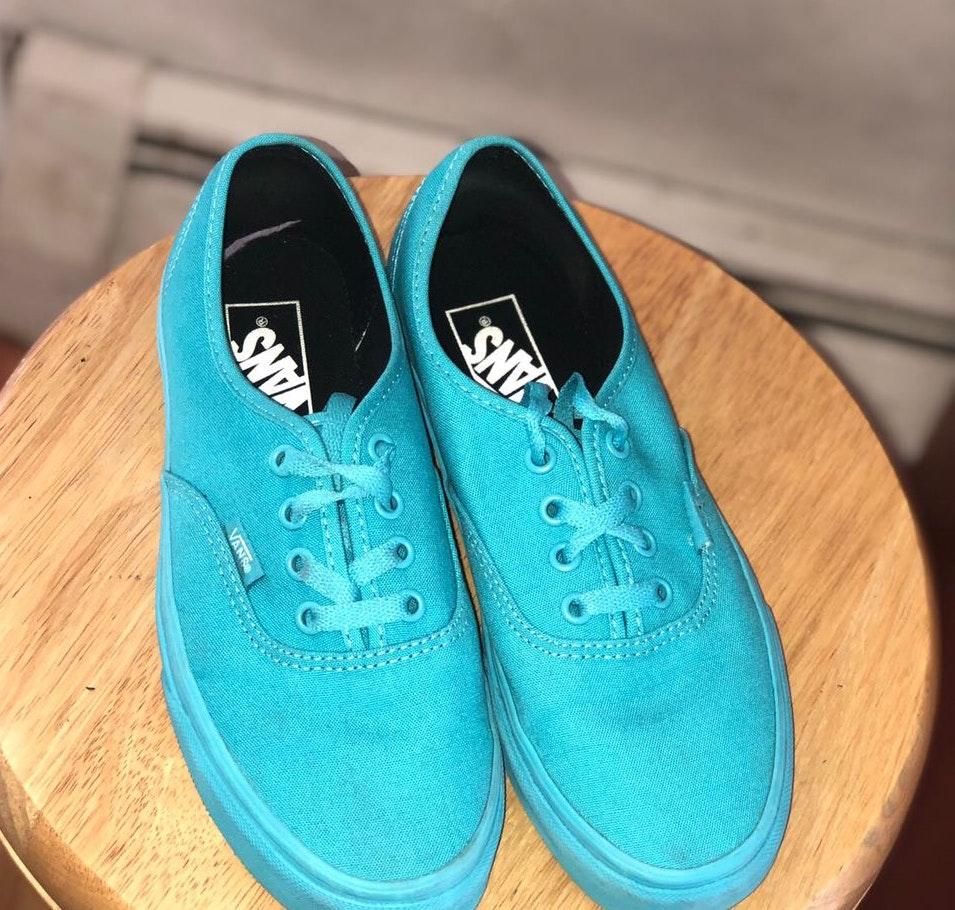 all blue low top vans