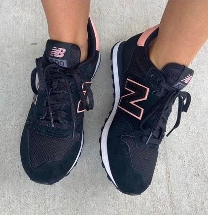 new balance 500 black and pink