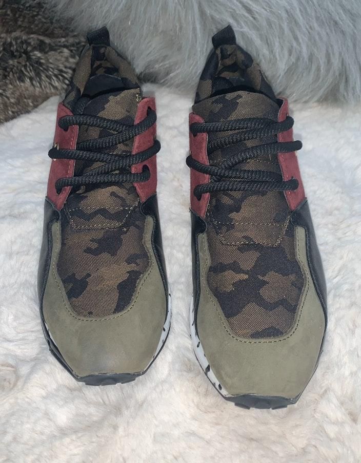 camo tennis shoes