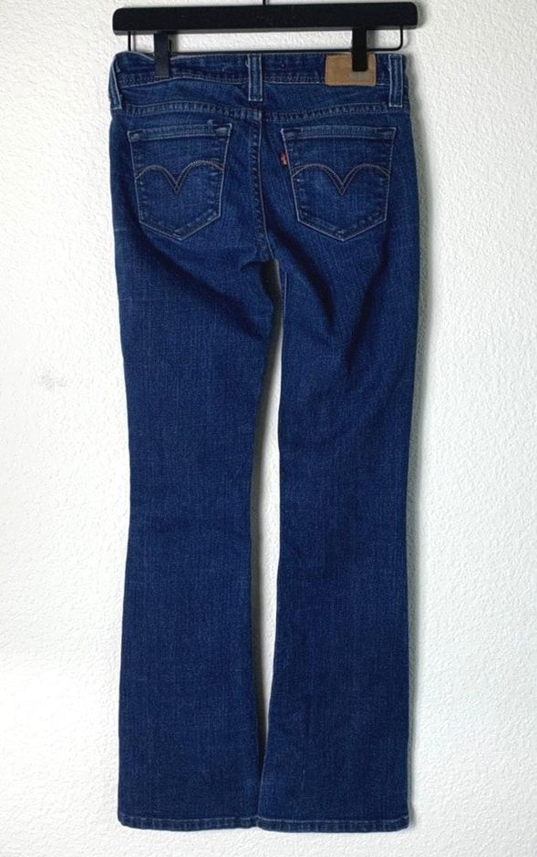 levis demi curve bootcut jeans