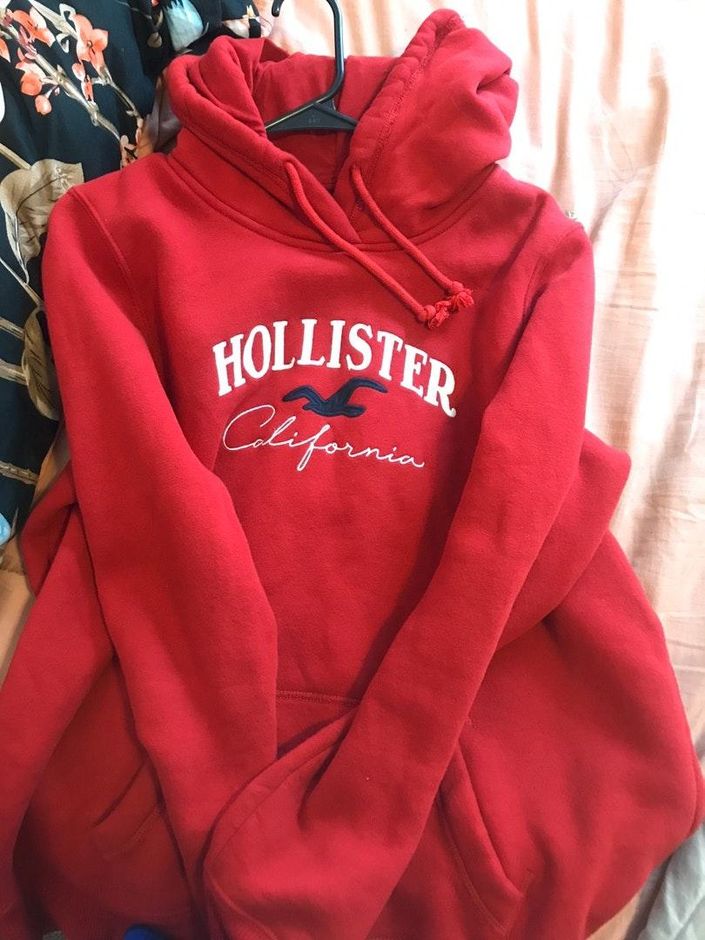 hollister red sweatshirt