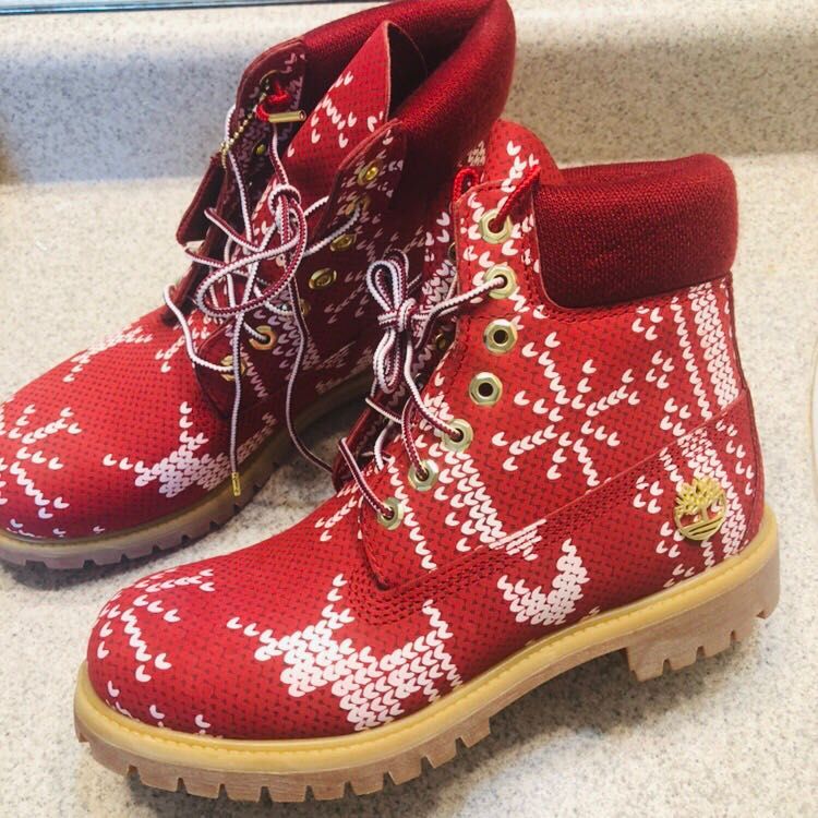 ugly sweater timbs