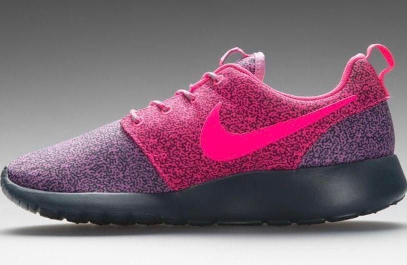 roshe run pink