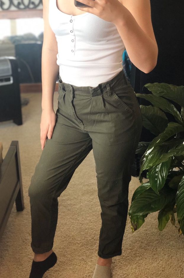 hollister green cargo pants