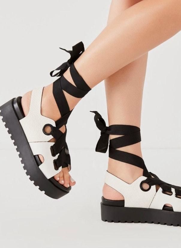 urban outfitters platform sandals