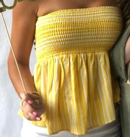 yellow flowy top