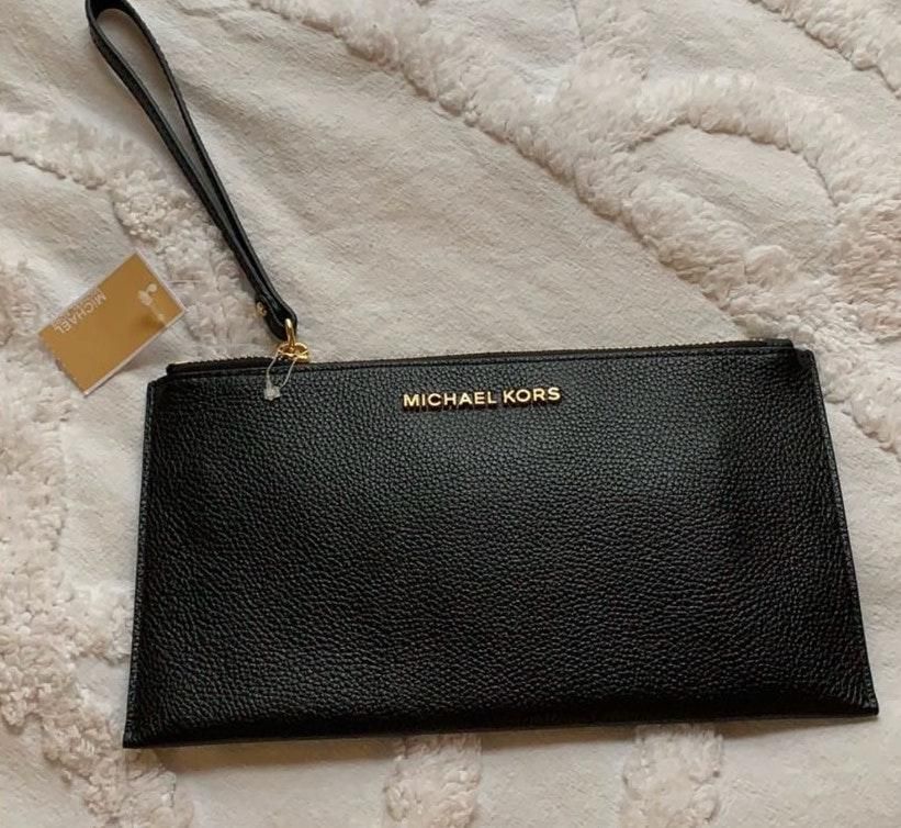 michael kors hand clutch