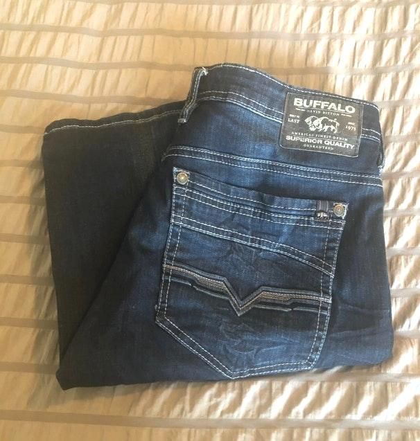 buckle buffalo jeans