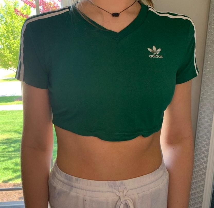 urban outfitters adidas crop top