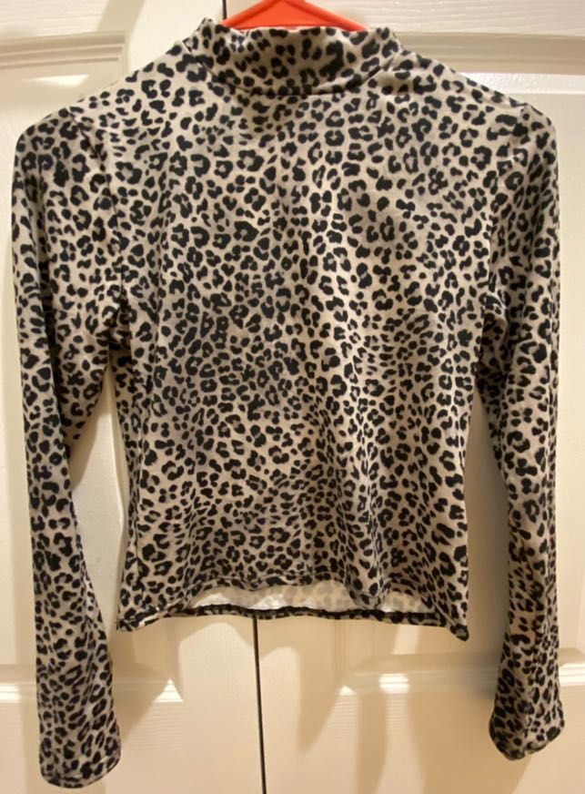 cheetah print mock neck