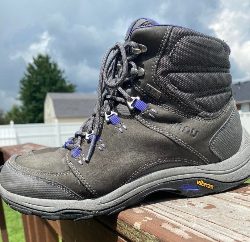 ahnu teva hiking boots