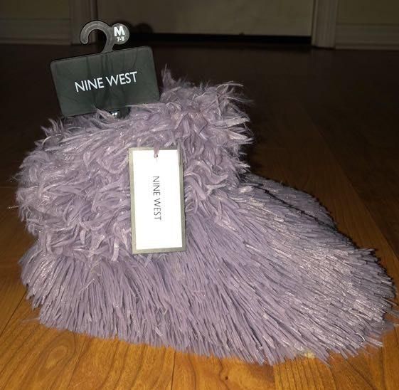 nine west fluffy slippers