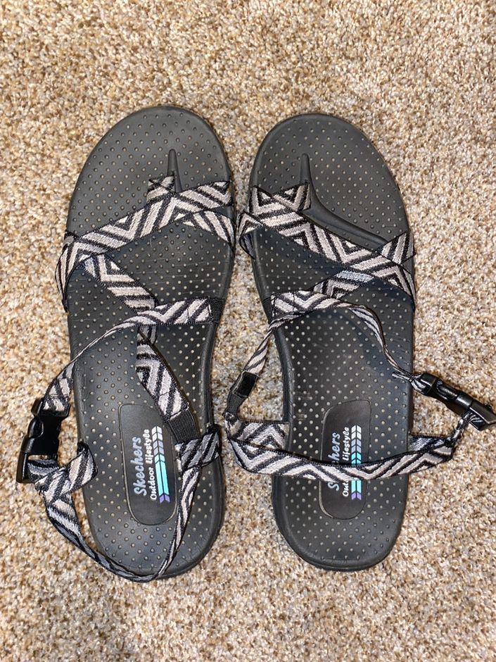 outdoor lifestyle skechers