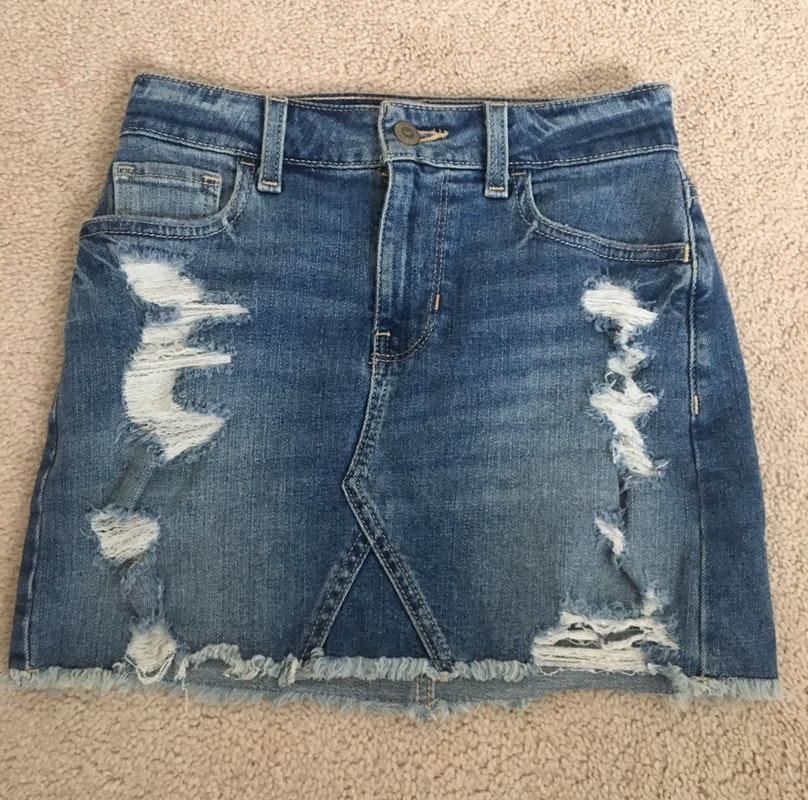 hollister denim skirt