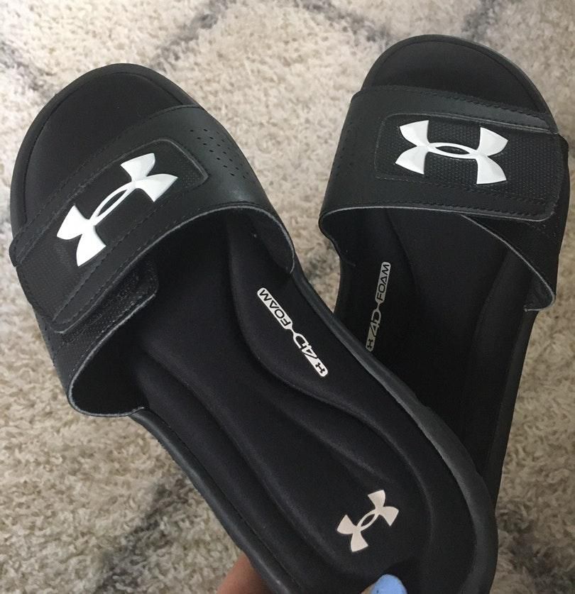 under armour cushioned slides