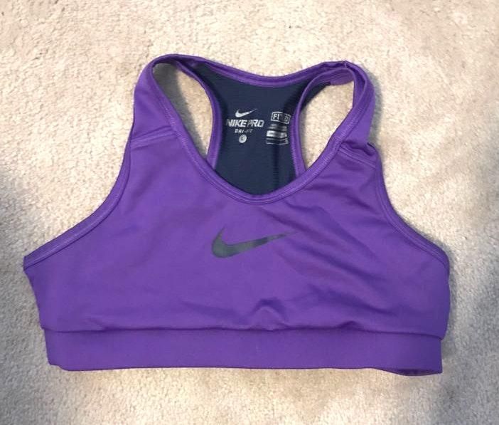 large nike sports bra