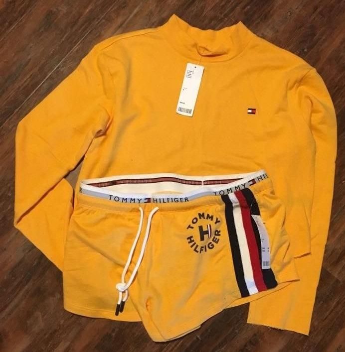 tommy yellow shirt