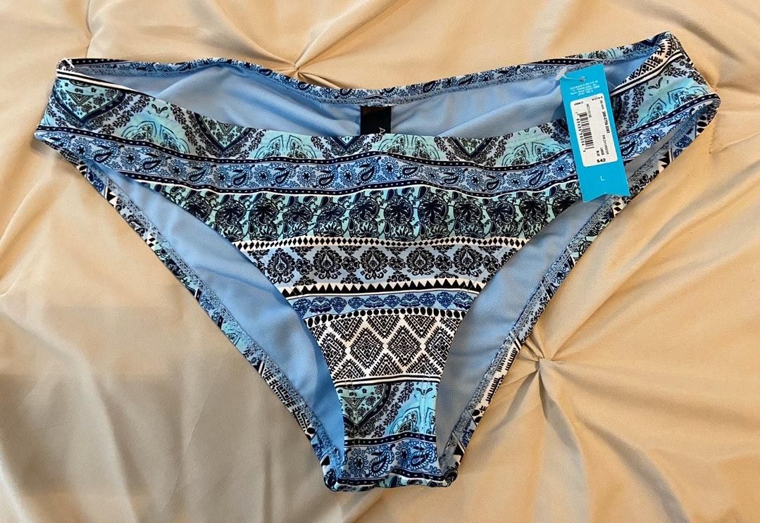 cute scrunch bottom bikinis