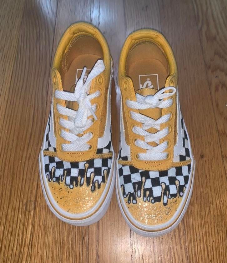 vans yellow shoes