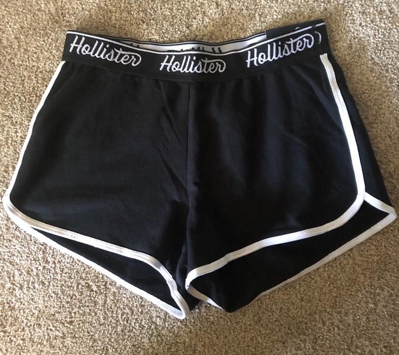 hollister high rise curved hem shorts